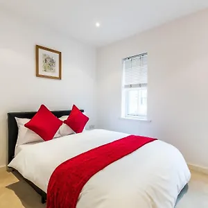 https://greenwich-stay.brighton-hotels-england.com